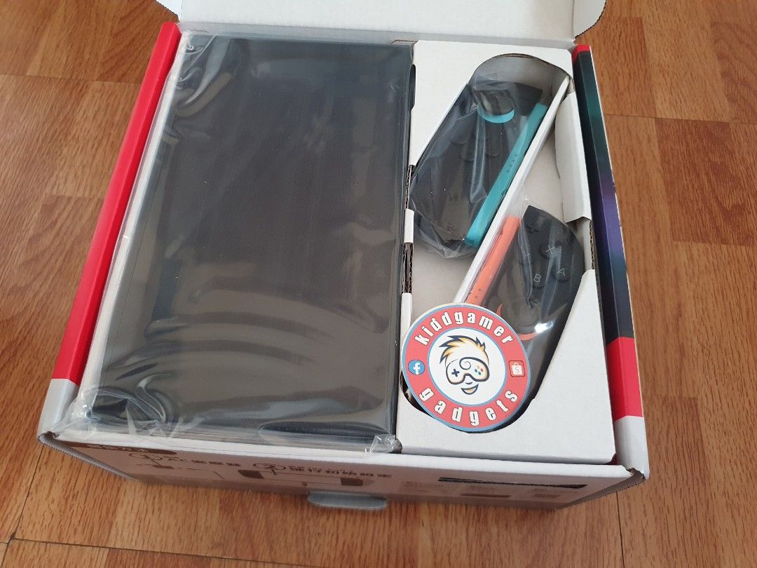 Nintendo Switch 2 with Mario Kart (Category: Nintendo) located in Manila. Submitted by kiddgamer (Listing ID 1375862997, Image 3). Description: Can be picked up or delivered thru Lbc Grab or Lalamove. Please check my ratings for legitimacy. Yours at 34,499 Please visit my page at fb...com/kiddgamerz.