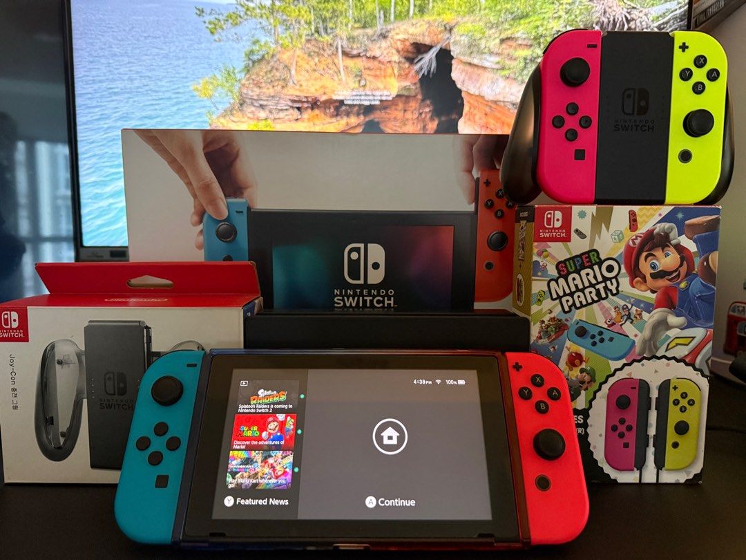 Nintendo Switch Console Gen 1 (bundle)628630613482261110