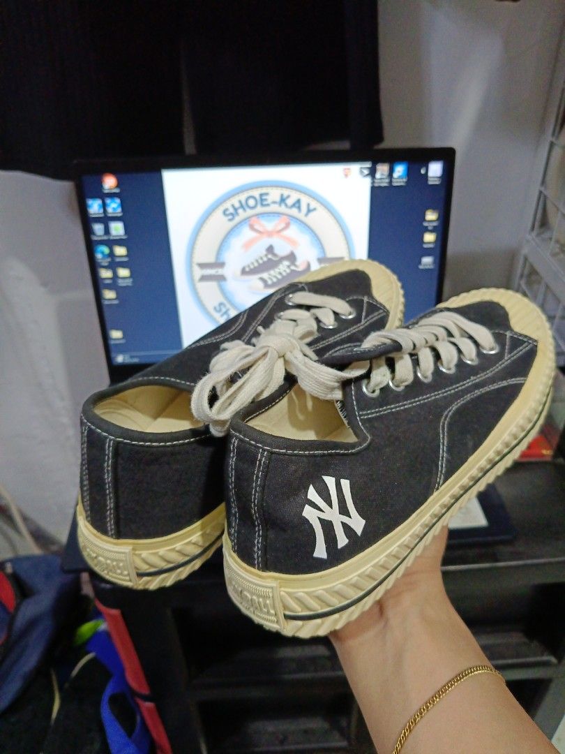 NY MLB (Category: Sneakers) located in Caloocan City. Submitted by shoekaybudolshop (Listing ID 1375850140, Image 3). Description: .