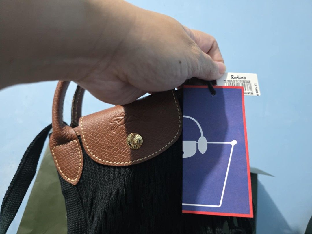 Original longchamp bag- brand new (Category: Luxury Bags & Wallets) located in San Pablo. Submitted by ayescloset (Listing ID 1375930799, Image 2). Description: .