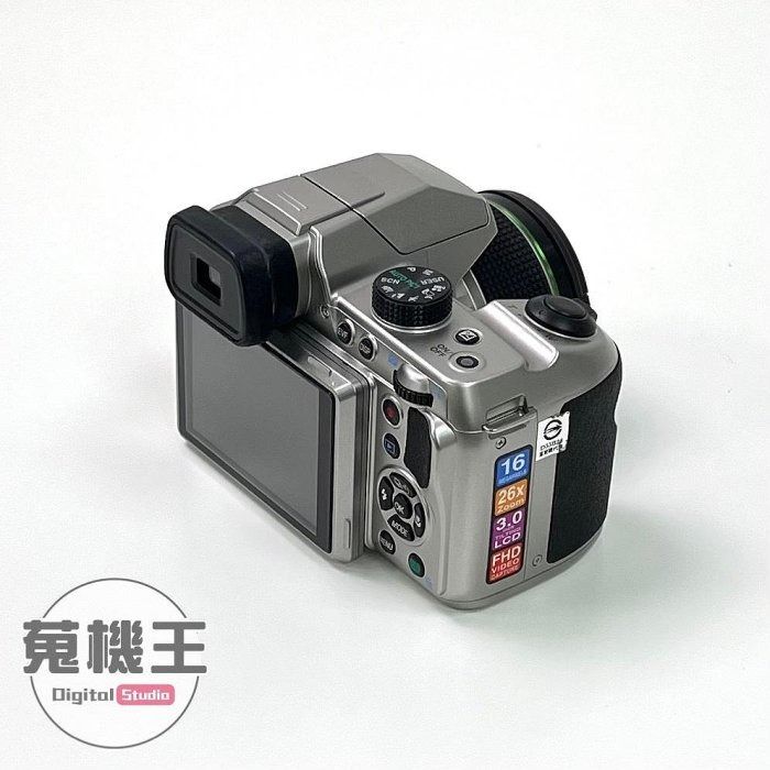 由 winson999888 (刊登 ID 1375915230，圖片 2) 提交，位於 台北市 (Taipei) 的 【蒐機王】Pentax X-5 X5 類單眼 數位相機【可用舊3C折抵購買】D4288-6 (類別：相機)，說明：【商品貨號】D4288 【名稱】Pentax X-5 X5 類單眼 數位相機 【顏色】黑色 【品相描述】外觀良好 【新舊程度】中古品 / 90%新 【保固狀態】店家責任保固七天 【配件說明】背帶、無盒裝 【NCC認證碼】N/A 【BSMI商檢字號】N/A 【賣場管理代碼】06，GA5 -------------------------------------- 【商品狀態分級說明】 ● 100%新 = 全新未拆封新品 ● 95%新 = 機況如新品一般 ● 90%新 = 僅些許使用小痕跡 ● 85%新 = 外觀有較明顯痕跡 ● 80%新 = 外觀較重的使用痕跡 ● 70%新 = 商品瑕疵或功能異常 -------------------------------