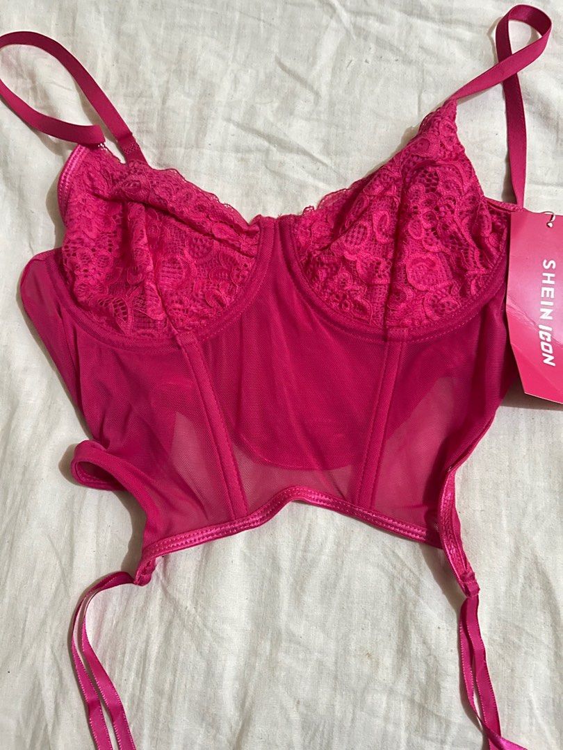 Pink Shein Corset (Category: Others Tops) located in Santa Rosa. Submitted by mo0chimi (Listing ID 1375983108, Image 1). Description: Brand New with tags and pouch S-M (Small on tag)🏷️ .