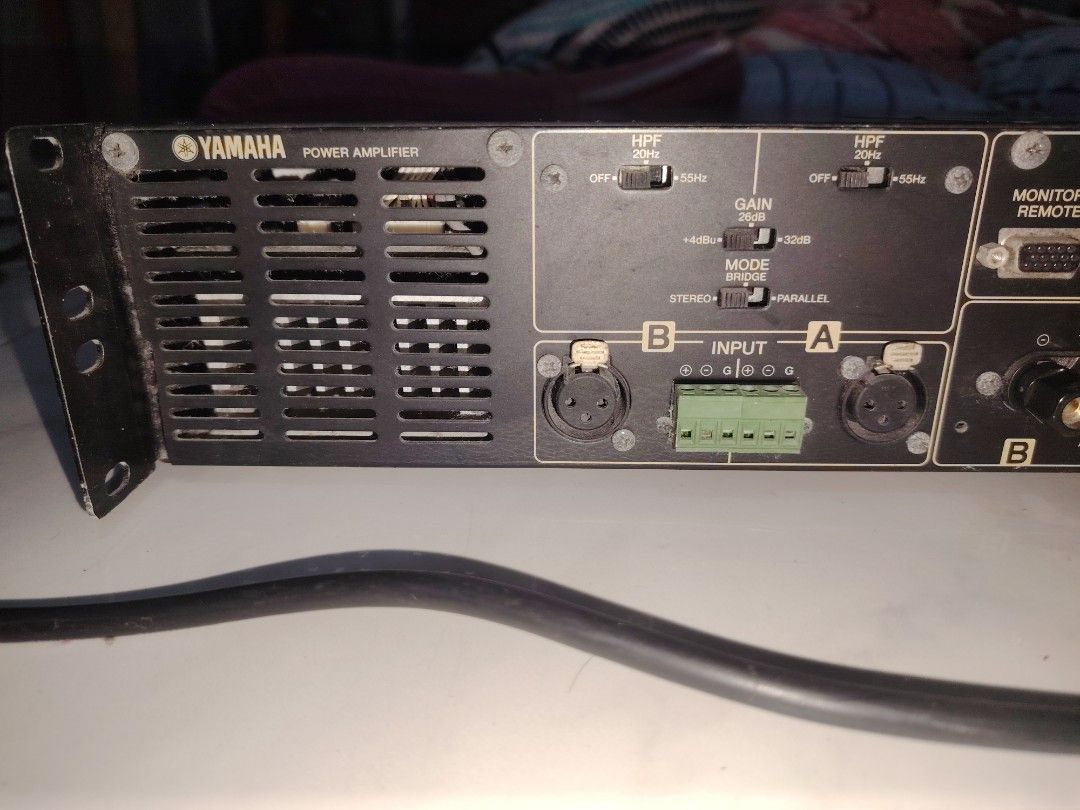 power amp (Category: Soundbars, Speakers & Amplifiers) located in Rizal. Submitted by drzpogi091388 (Listing ID 1375846741, Image 3). Description: yamaha xp7000.