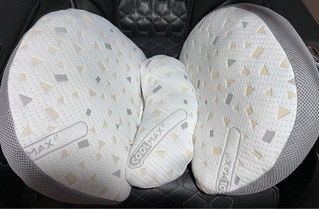 Pregnancy pillow (Category: Maternity Care) located in Singapore. Submitted by jacream (Listing ID 1375962559, Image 1). Description: .