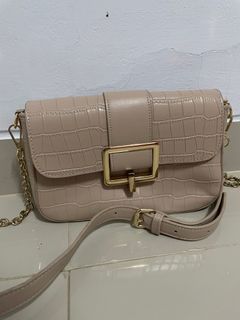 (Kategori: ) berada di . Dikirim oleh closetgems.by_c (ID iklan 1375863477, Gambar 1). Deskripsi: .