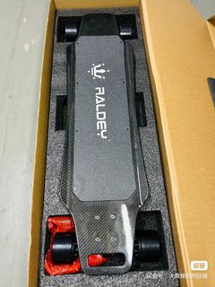 （分類：）位於 。 由 hklun97 提交（商品編號 1375869609，圖片 1）。簡介： 。