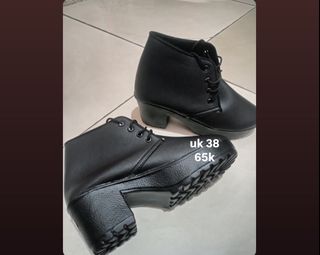 (Kategori: ) berada di . Dikirim oleh aduduichibos (ID iklan 1375934881, Gambar 1). Deskripsi: .