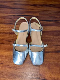(Kategori: ) berada di . Dikirim oleh megumipreloved (ID iklan 1375865504, Gambar 1). Deskripsi: .