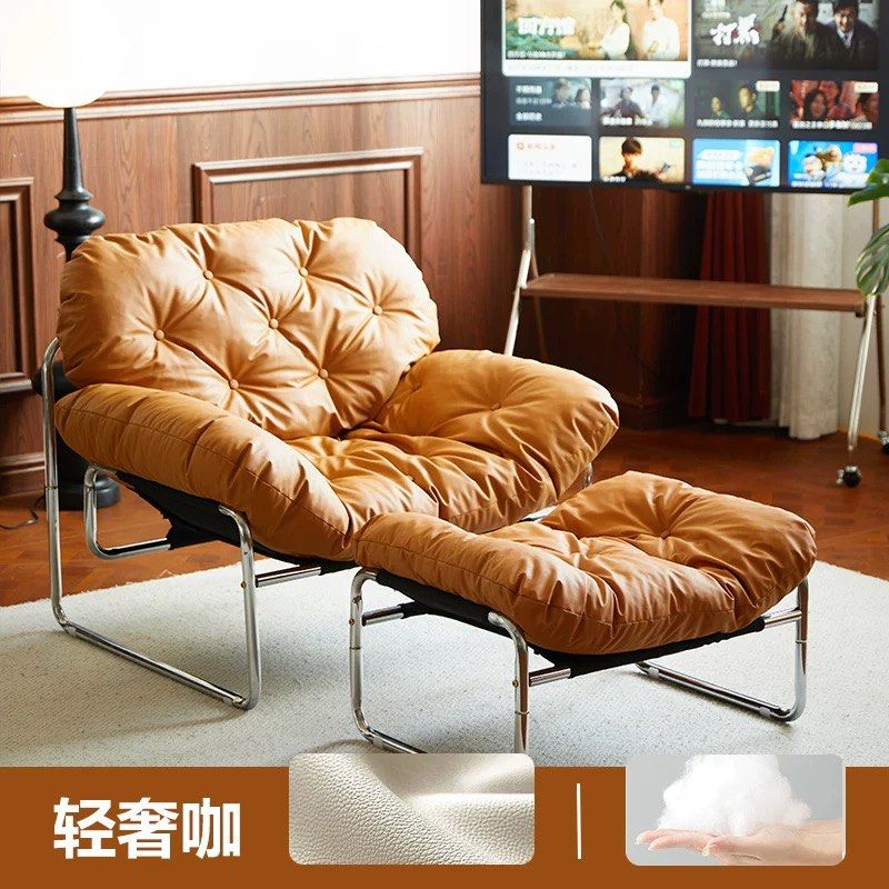 Single sofa (Category: Sofas) located in Singapore. Submitted by lee964 (Listing ID 1375923065, Image 1). Description: Seldom use .