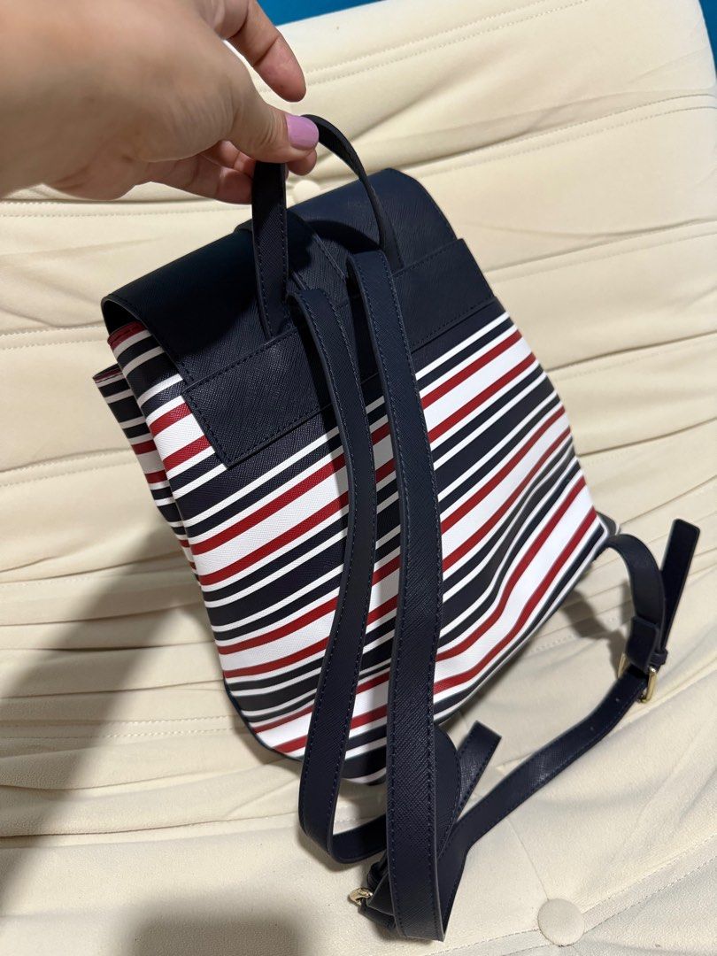 TOMMY HILFIGER (Category: Backpacks) located in Taguig. Submitted by nicepreloveditems (Listing ID 1375952553, Image 2). Description: .