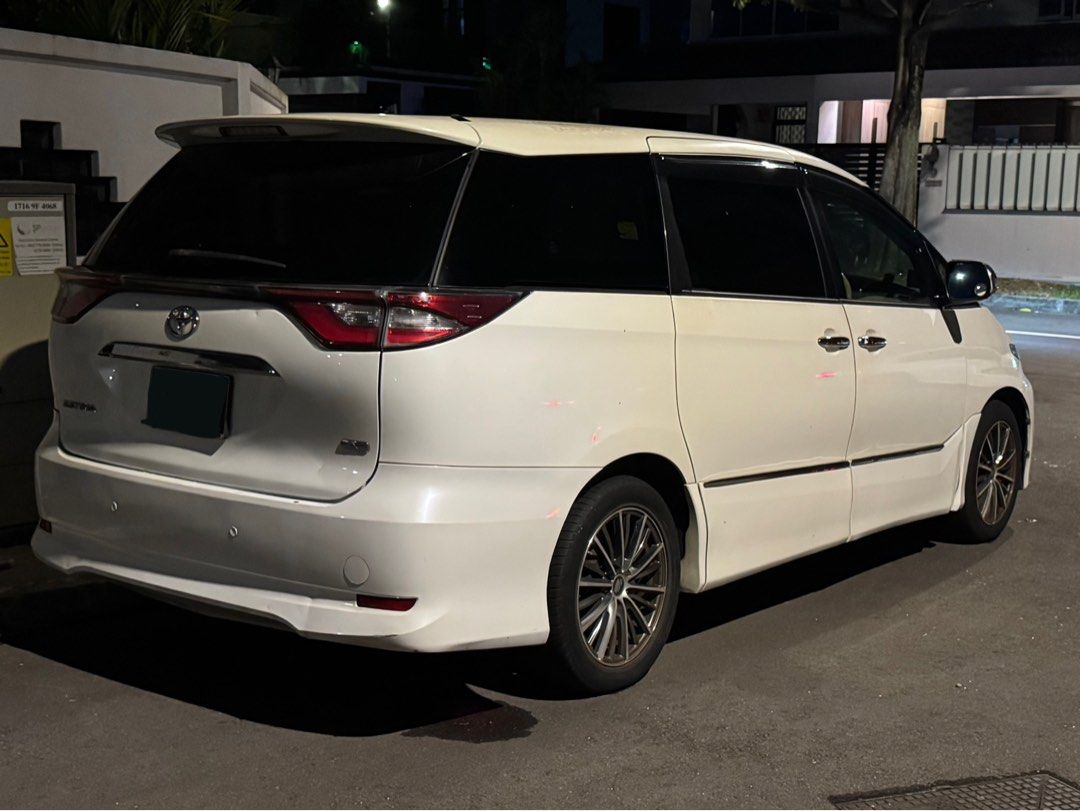 Toyota Estima 2.4A X Auto62885347809026112