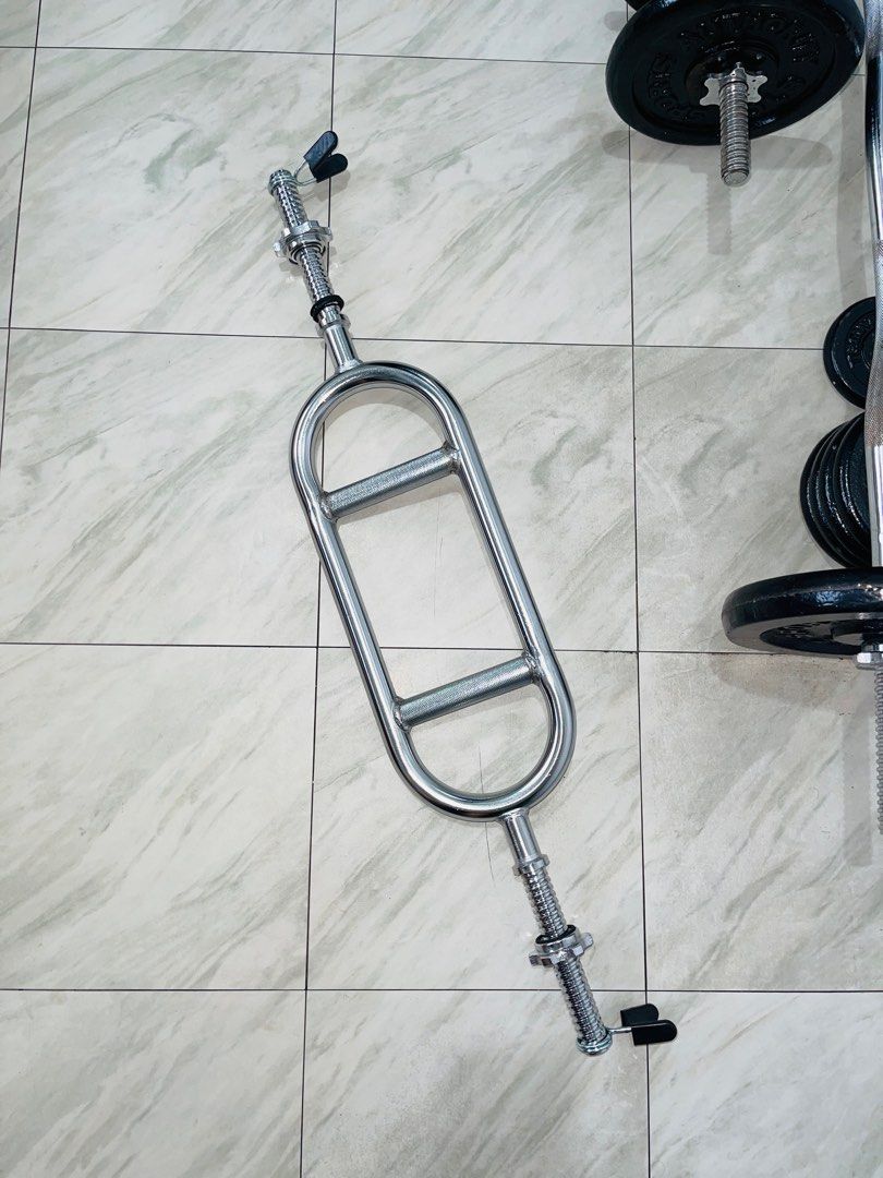 Tricep bar standard size (Category: Weights & Dumbbells) located in Quezon City. Submitted by akieo (Listing ID 1375931589, Image 1). Description: Tricep bar Like new perfect condition Now selling 900 only Qc area Nationwide Shipping.