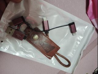 Todos los cables USB/otros adaptadores $20