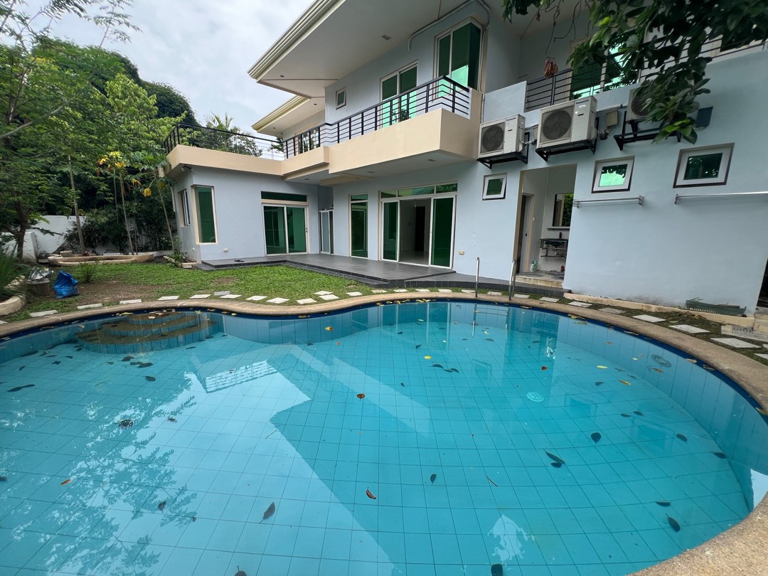 (Category: ) located in . Submitted by brokerhanstaneo_09178038728 (Listing ID 1375904751, Image 1). Description: .