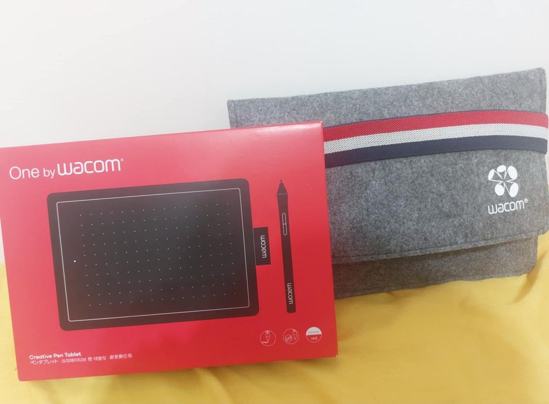 由 annchen37348605 (刊登 ID 1375956319，圖片 2) 提交，位於 台北市 (Taipei) 的 Wacom CTL-472 電繪版 (類別：其他電腦及電子周邊產品)，說明：Wacom CTL-472 繪圖板 1500$ 全新僅開封查看 包含繪圖板套子（未拆封）+Clip PRO 一年。