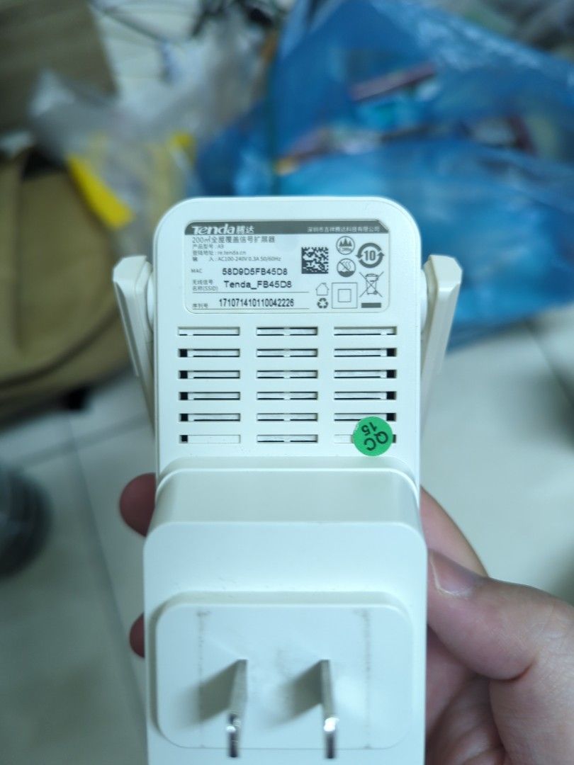 由 AsaH. (刊登 ID 1376014077，圖片 2) 提交，位於 高雄市 (Kaohsiung) 的 Wifi 增大器 (類別：Wifi及上網相關產品)，說明：。