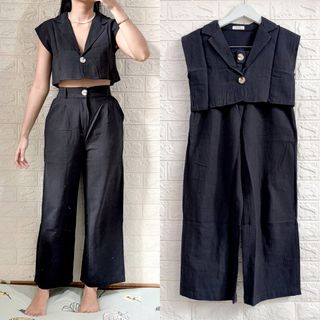 (Kategori: ) berada di . Dikirim oleh classymissycloset (ID iklan 1375960864, Gambar 1). Deskripsi: .