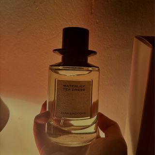 (Category: ) located in . Submitted by hampsteadscents (Listing ID 1375999997, Image 1). Description: .