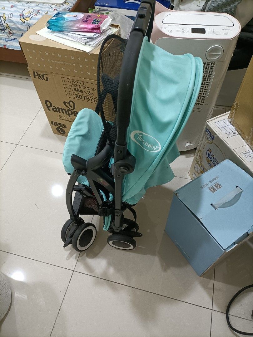 由 szerin (刊登 ID 1376172716，圖片 2) 提交，位於 桃園市 (Taoyuan) 的 娃娃車 (類別：嬰兒車)，說明：可雙向推車，有杯架可放置 因為寶寶太大隻，故更換更大的推車 僅接受面交。