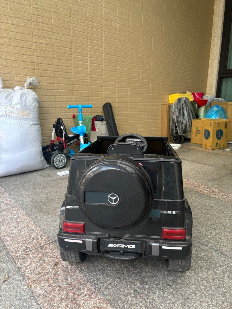 由 qqqqq78963 (刊登 ID 1376203345，圖片 2) 提交，位於 台中市 (Taichung) 的 兒童電動車 (類別：嬰兒玩具)，說明：需自戴功能正常便宜出售（北屯靠近大坑口） 有音樂付遙控器（電池蓋不見了）能接受者可以詢問功能皆正常。