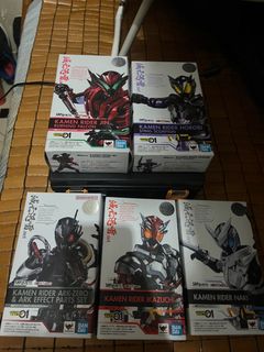 （分類：）位於 。 由 decade6357 提交（商品編號 1376153817，圖片 1）。簡介： 。