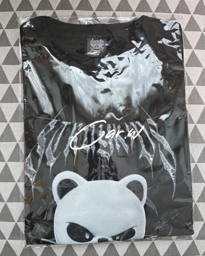 EVIL SKZOO T-SHIRT 【jiniret】 Jiniret ver.) Evil SKZOO T-Shirt - World Tour 'Dominate
