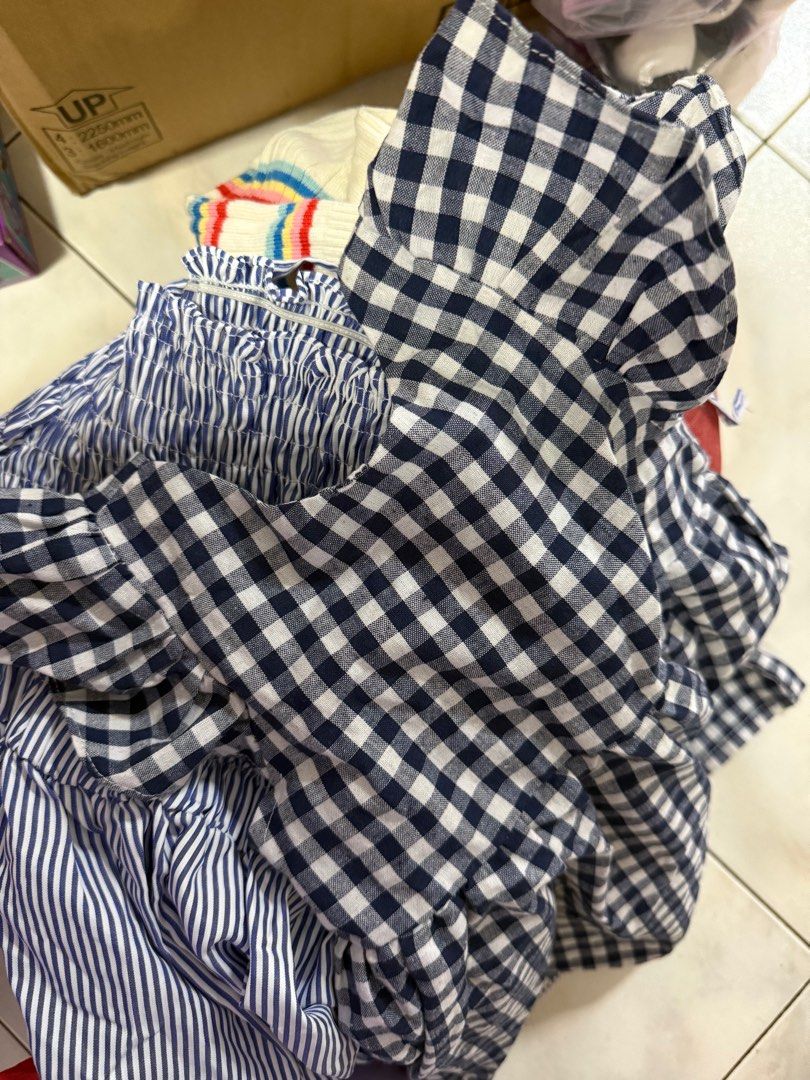 A bag of girls clothing (Category: Babies & Kids Fashion) located in Singapore. Submitted by blackenvelop (Listing ID 1376063382, Image 1). Description: Whole bag for free Via courier at +$5.