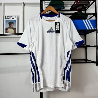 (Kategori: ) berada di . Dikirim oleh denasa06 (ID iklan 1376173591, Gambar 1). Deskripsi: .