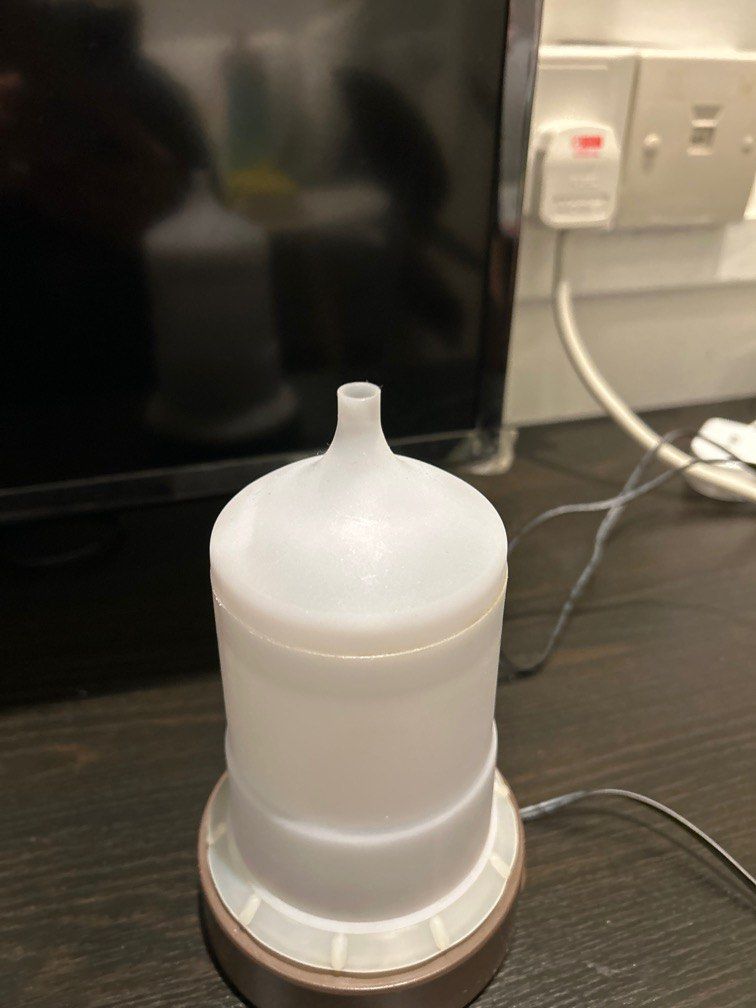 Aroma diffuser with essential oils 65074872274817111