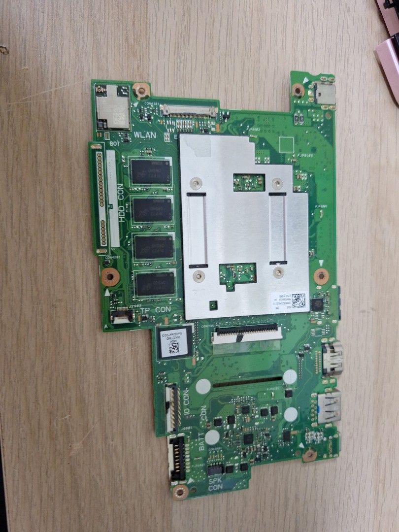 ASUS E203n Laptop Parts, Motherboard with Battery62863110588802115