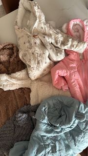 (Category: ) located in . Submitted by stylisticca (Listing ID 1376094999, Image 1). Description: .