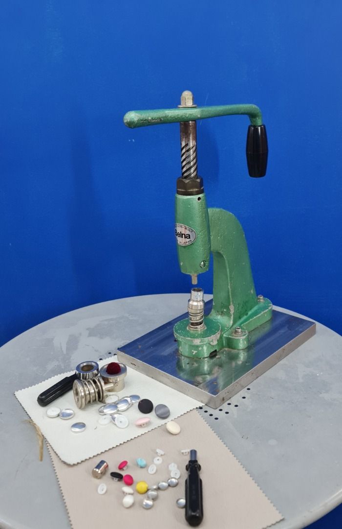 Belna Button Press Machine with Buttons, Hobbies & Toys, Stationery ...