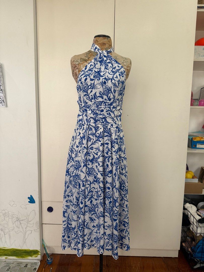 Blue and White party dress (Category: Dresses) located in Angeles City. Submitted by lcm19 (Listing ID 1376193258, Image 1). Description: .