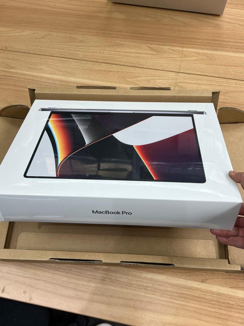 Brand New Apple MacBook Pro (16-inch, 2021) Space Gray | 10C CPU 16C GPU 32GB 1TB62853056543746112