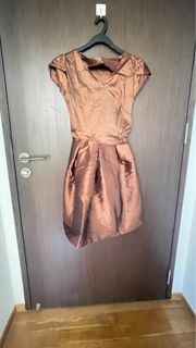 (Category: ) located in . Submitted by missnyc (Listing ID 1376108997, Image 1). Description: .