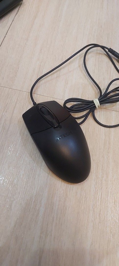BUNDLE A4TECH KEYBOARD MOUSE HEADSET W MIC (Category: Computer Parts) located in San Fernando. Submitted by justineso18930 (Listing ID 1376047584, Image 3). Description: BOUGHT SET FOR 1300 ALMOST BRAND NEW USED FOR 3 MOS NO ISSUES GOOD FOR WORK FROM HOME AND GAMING!!! BUNDLE ONLY.