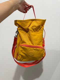 (Kategori: ) berada di . Dikirim oleh prelvdbyrin (ID iklan 1376151455, Gambar 1). Deskripsi: .