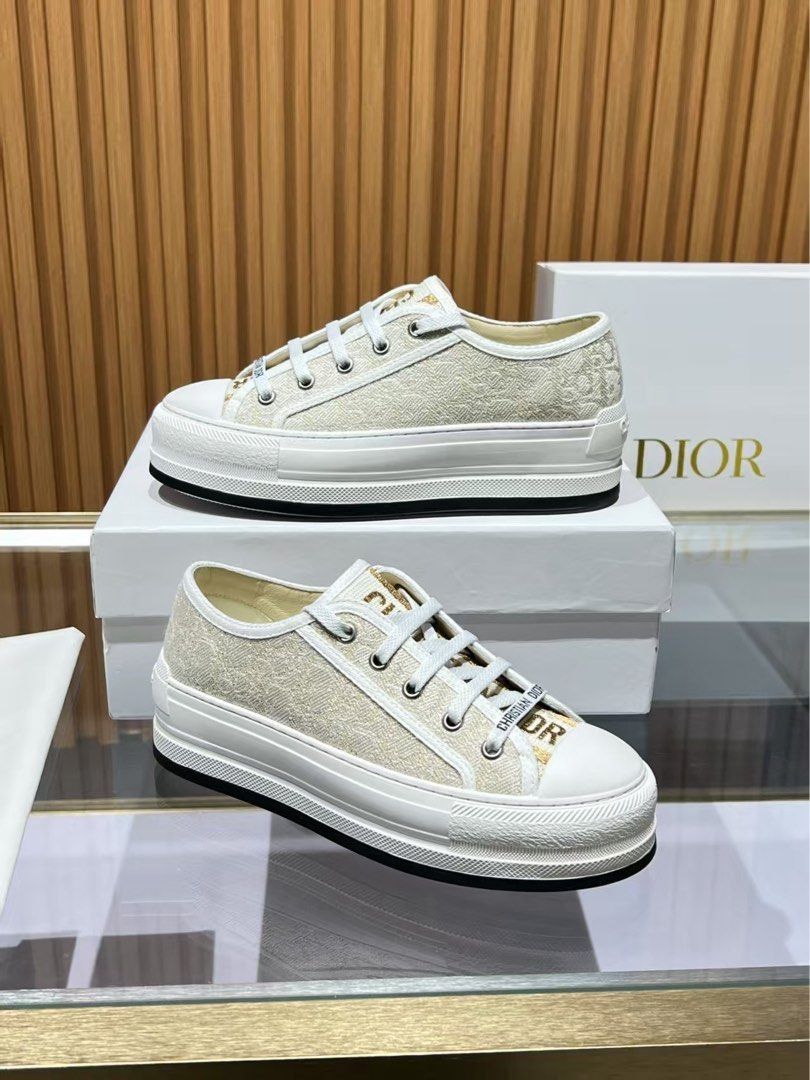 Certification✅Shoes_Locker-CD Christian Dior Paris Shoes / Loafers / Sneakers / Sandals/ Heels For Woman / Unisex – /CD-330 -Authentic -📏Size Available -Woman • EUR: 35-41 • US: 4-11 • UK: 2-9 (Category: Men's Footwear) located in Sydney. Submitted by shoplyhub1 (Listing ID 1376212767, Image 1). Description: Pre-Order Terms & Product Details 📌 Pre-Order Only To place an order: • Deposit: $100 (non-refundable) required for pre-order. • Estimated