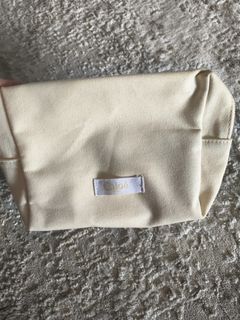 (Category: ) located in . Submitted by tinythotz (Listing ID 1376111717, Image 1). Description: .