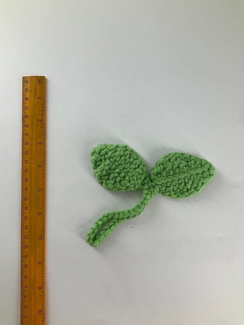 crafted knitted crocheted leaf plant handmade handcrafted (Category: Handmade Craft) located in San Juan City. Submitted by transloucent12 (Listing ID 1376141186, Image 1). Description: .
