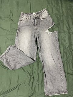(Category: ) located in . Submitted by valerietata (Listing ID 1376152721, Image 1). Description: .