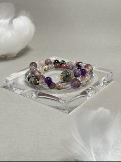 (Category: ) located in . Submitted by eunoia.jewelry.co (Listing ID 1336131691, Image 1). Description: .