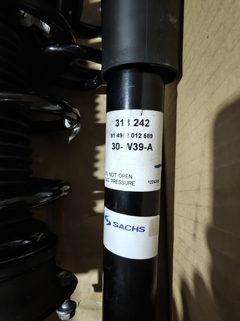 Golf MK7 Sachs absorbers (Category: Tyres & Rims) located in Singapore. Submitted by dekked (Listing ID 1369791993, Image 3). Description: Only installed 1 day (not driven), as good as new. Already priced to sell, lowballers will not be entertained. As good as new as My workshop gave me good deal for coilover as they do not have lowered springs in stock for my car, decided to change instead instead of waiting. Golf mk7 Sachs absorber set front x 