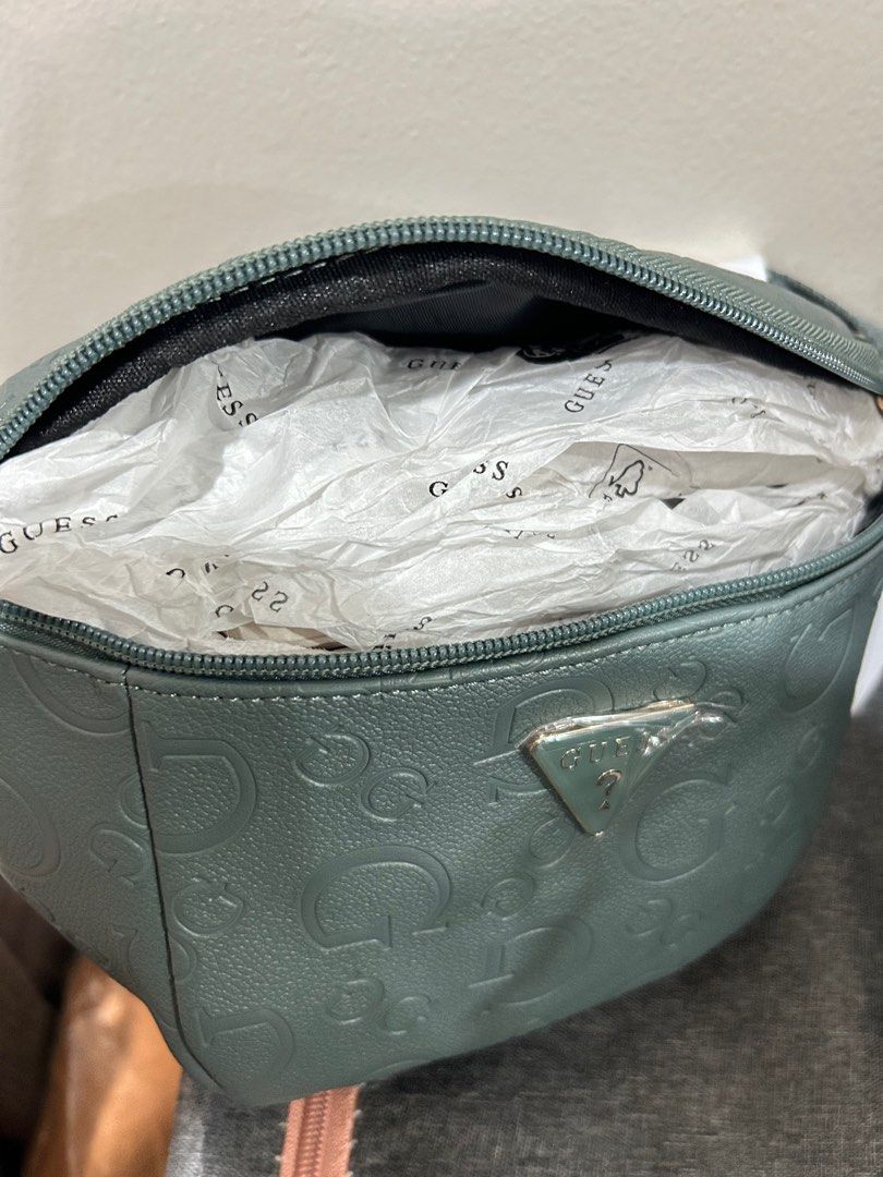 GUESS BELT BAG (GREEN TEA) (Category: Luxury Bags & Wallets) located in Quezon City. Submitted by sunnytreasures2.0 (Listing ID 1376198597, Image 3). Description: Authentic & Brandnew from USA .