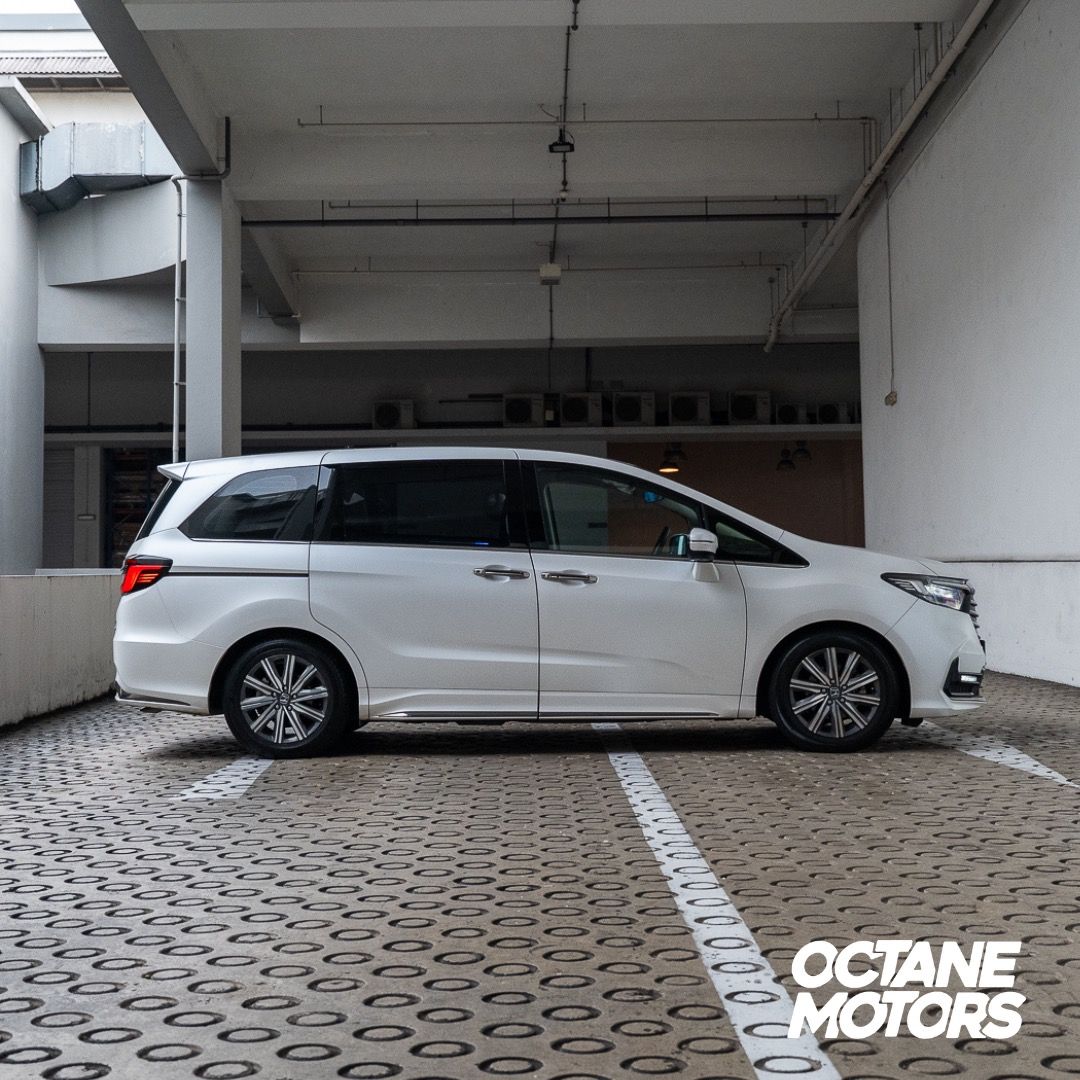 Honda Odyssey  Hybrid 2.0A e-HEV Absolute Auto62872684482305111