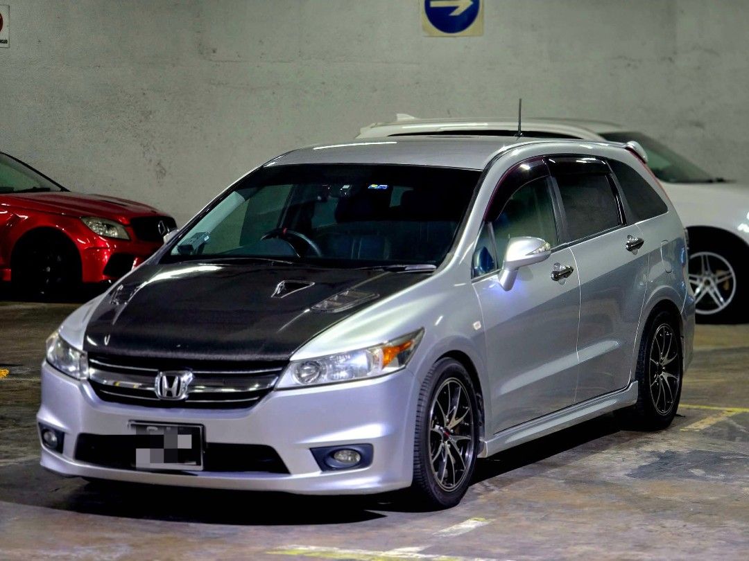 Honda Stream 1.8 RSZ (A)62885347950082111