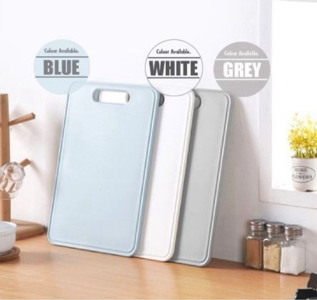 HOUZE Gradient Chopping Board (1 new, 2 used)