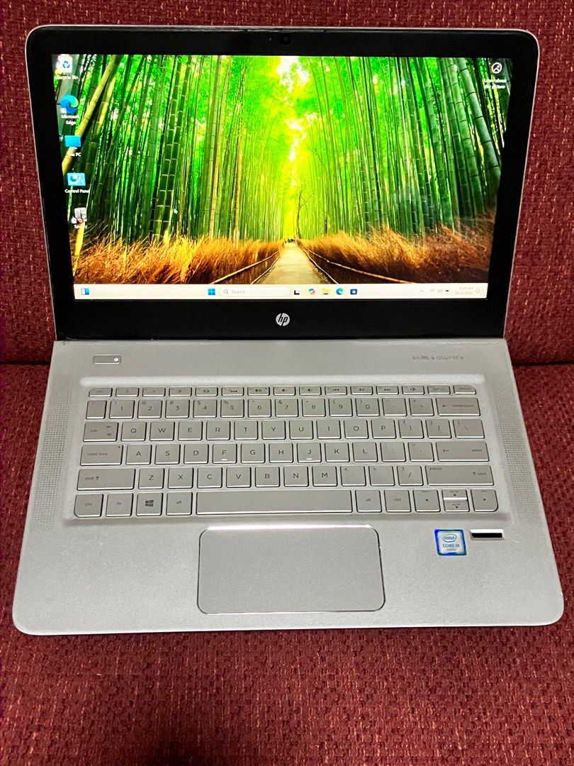 Hp Envy Notebook 14 inch (Category: Laptops & Notebooks) located in Singapore. Submitted by jiajun1315 (Listing ID 1376163983, Image 1). Description: window 11 with MsOffice Display Resolution 3200x1800 All parts are working properly battery life is good .
