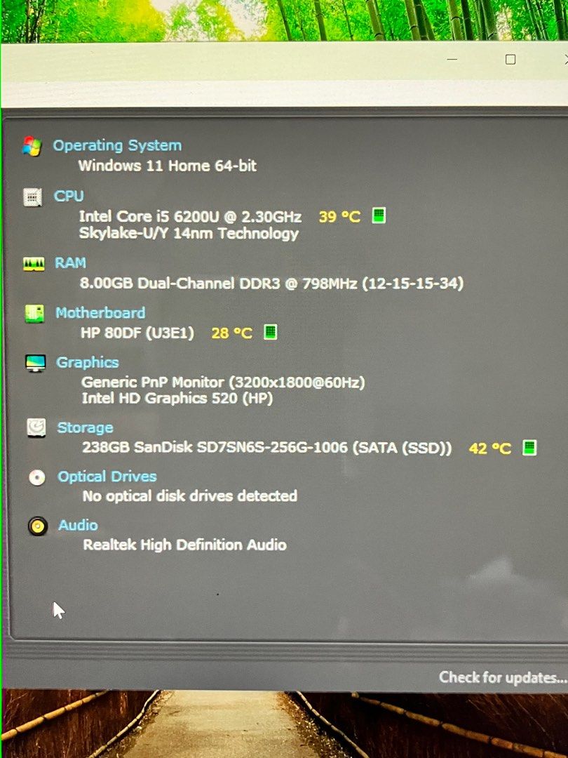 Hp Envy Notebook 14 inch (Category: Laptops & Notebooks) located in Singapore. Submitted by jiajun1315 (Listing ID 1376163983, Image 2). Description: window 11 with MsOffice Display Resolution 3200x1800 All parts are working properly battery life is good .