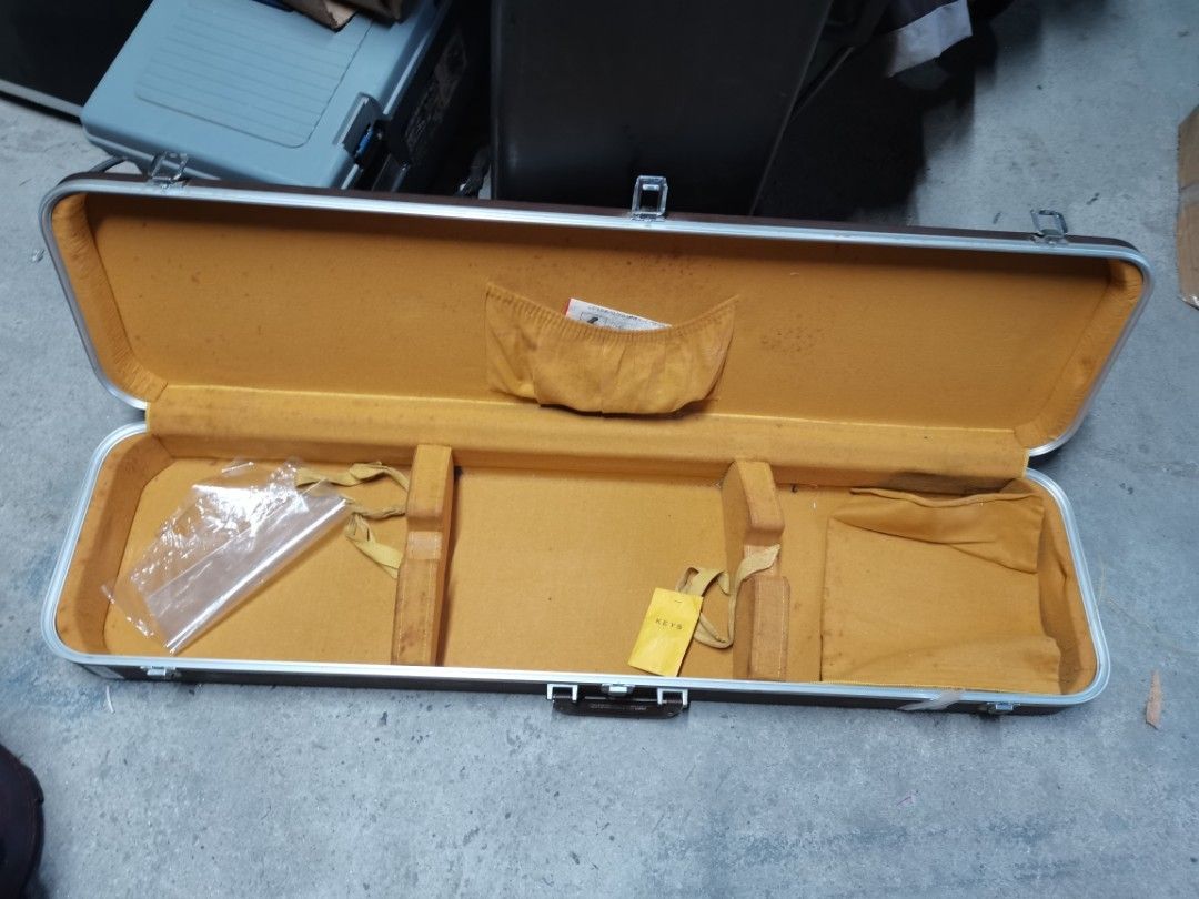 Instrument Hardcase (Category: Musical Instruments) located in San Pedro. Submitted by tristanjapansurplus (Listing ID 1376154130, Image 2). Description: Ptpa Forsale Instrument Hardcase 750 each 09975328855 09915252285 Mojica family b10 L2 filinvest homesite brgy bagong silang san pedro laguna Japan surplus store.